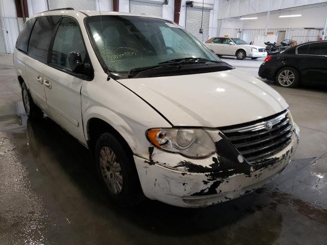 CHRYSLER TOWN & COU 2007 with VIN 2A4GP44RX7R138875 - Photo from auction