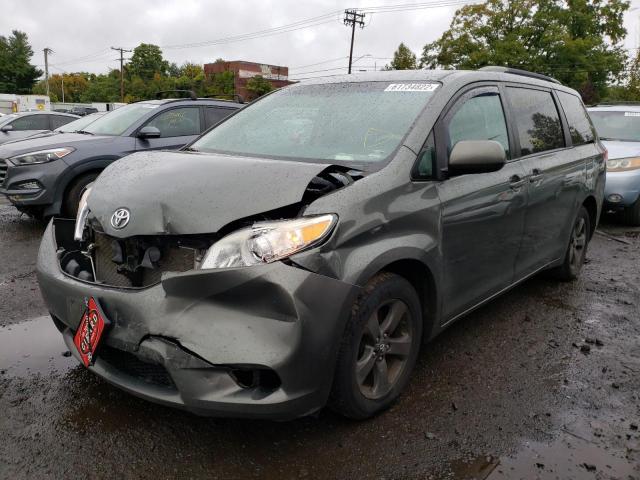 Photo 2 from auction – 2013 TOYOTA SIENNA LE with VIN 5TDJK3DC1DS061008