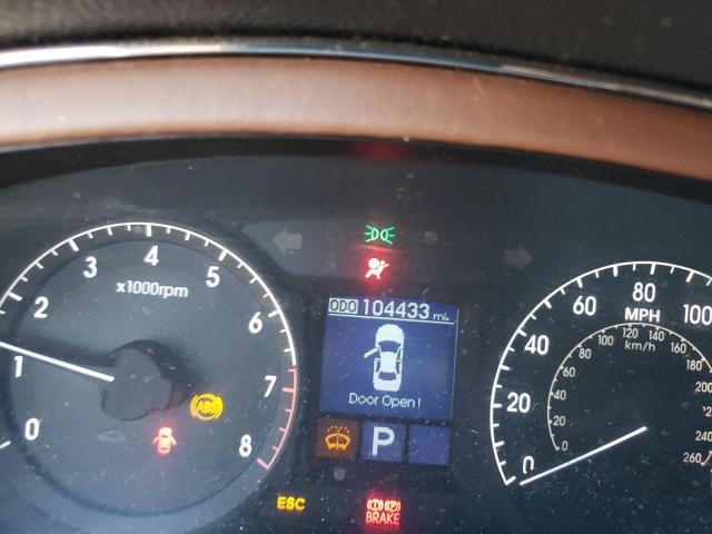 Photo 8 from auction – 2009 HYUNDAI GENESIS 4. with VIN KMHGC46F79U032146