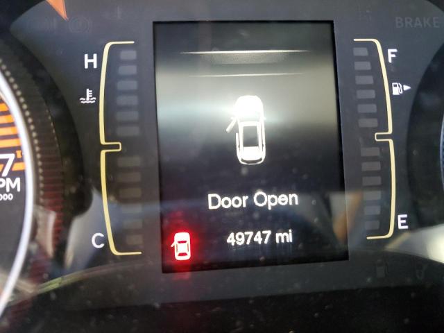 Photo 8 from auction – 2017 JEEP CHEROKEE L with VIN 1C4PJLCB5HW660652