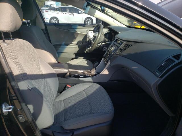 Photo 5 from auction – 2013 HYUNDAI SONATA GLS with VIN 5NPEB4AC3DH634301