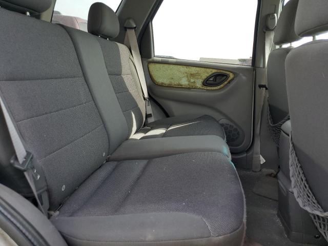Photo 6 from auction – 2002 FORD ESCAPE XLT with VIN 1FMCU041X2KA67745