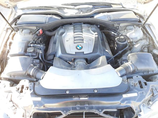 Photo 7 from auction – 2007 BMW 750 with VIN WBAHN83547DT76968