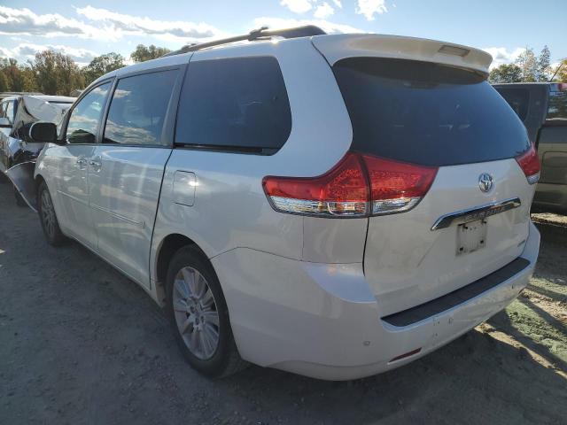 Photo 3 from auction – 2012 TOYOTA SIENNA XLE with VIN 5TDYK3DC9CS259946