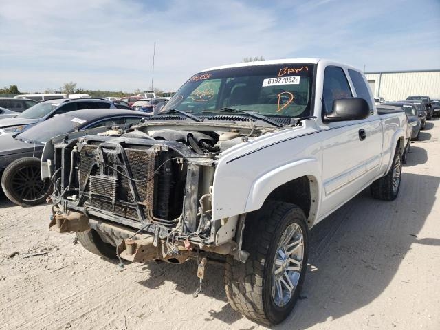 Photo 2 from auction – 2003 CHEVROLET SILVERADO with VIN 2GCEK19T831248735