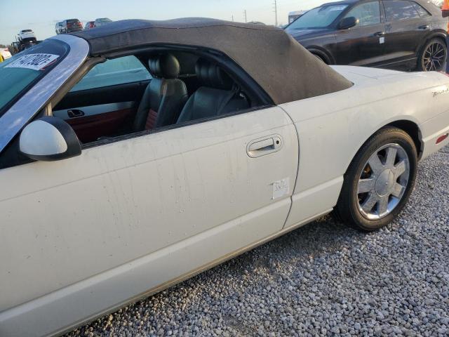 Photo 9 from auction – 2002 FORD THUNDERBIR with VIN 1FAHP60A02Y122734