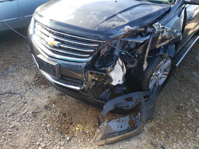 Photo 9 from auction – 2017 CHEVROLET TRAVERSE L with VIN 1GNKRHKD5HJ248478