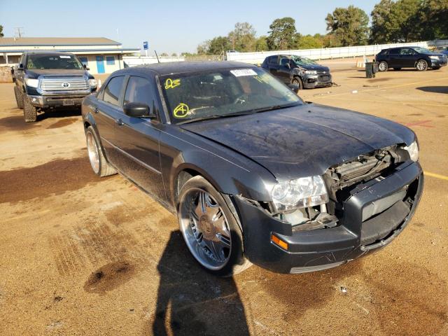 CHRYSLER 300 LX 2008 with VIN 2C3KA43R18H136155 - Photo from auction