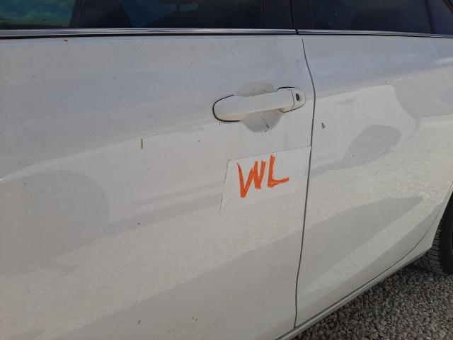 Photo 9 from auction – 2015 TOYOTA CAMRY LE with VIN 4T1BF1FK3FU093051