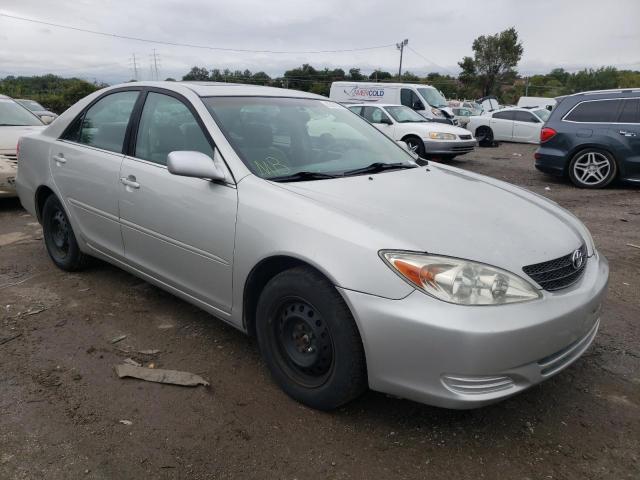 TOYOTA CAMRY LE 2003 with VIN 4T1BE30K03U648993 - Photo from auction