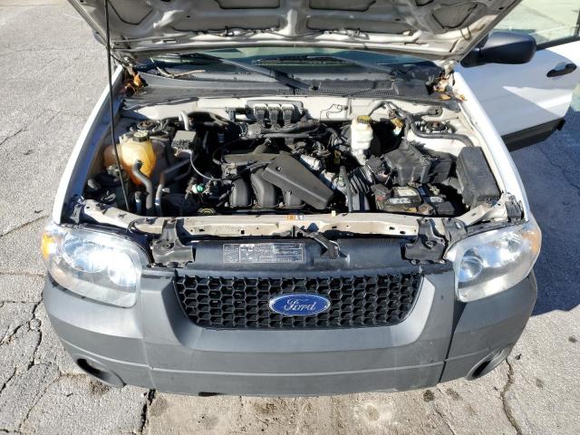 Photo 7 from auction – 2005 FORD ESCAPE XLT with VIN 1FMYU93195KD27679