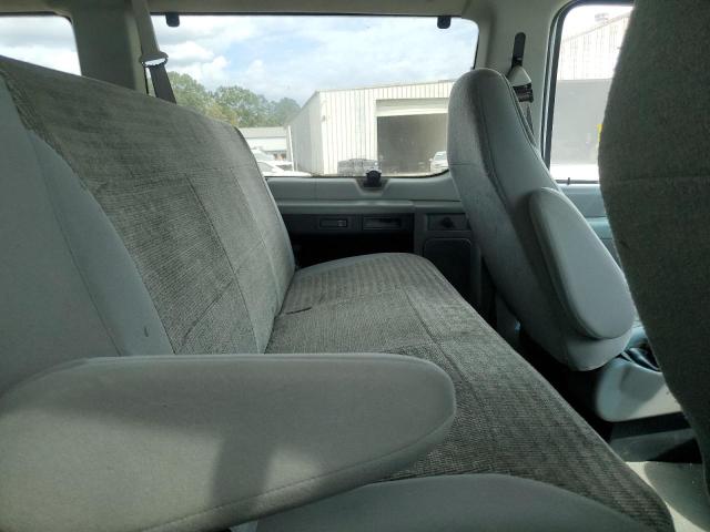 Photo 6 from auction – 2003 FORD ECONOLINE with VIN 1FBSS31S13HA59332
