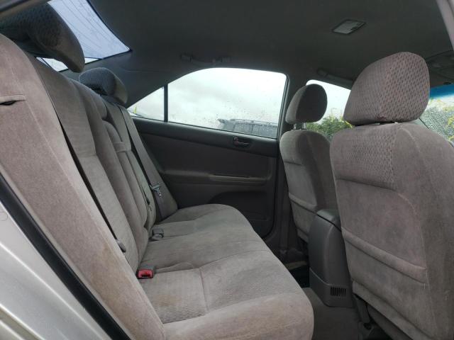 Photo 6 from auction – 2002 TOYOTA CAMRY LE with VIN 4T1BF32K02U529639