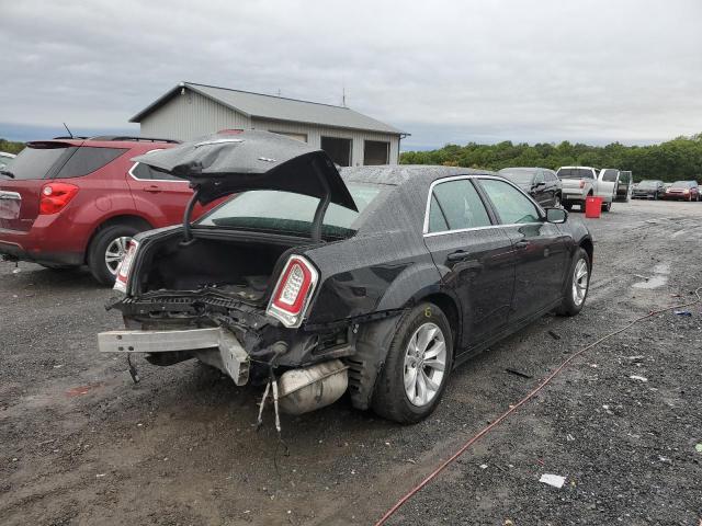 Photo 4 from auction – 2015 CHRYSLER 300 LIMITE with VIN 2C3CCAAG3FH810611