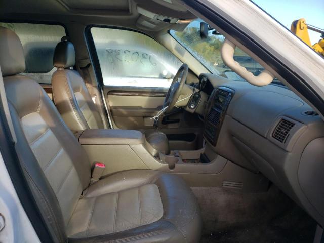Photo 5 from auction – 2005 FORD EXPLORER E with VIN 1FMDU74W15UB16851