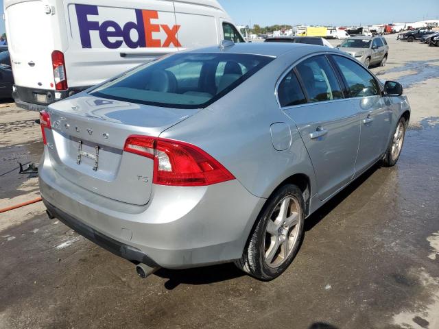 Photo 4 from auction – 2013 VOLVO S60 T5 with VIN YV1612FS4D2182348