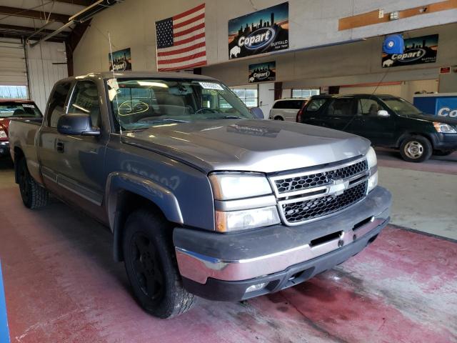 CHEVROLET SILVERADO 2006 with VIN 1GCEK19B86E220024 - Photo from auction