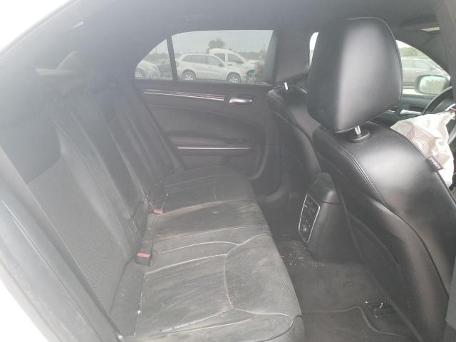 Photo 6 from auction – 2014 CHRYSLER 300C with VIN 2C3CCAEG0EH260017