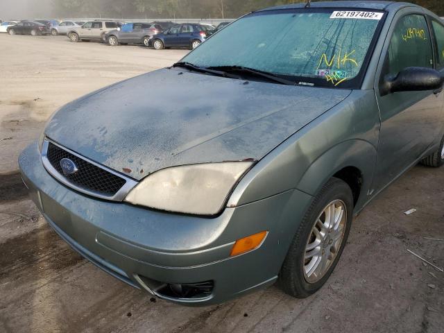 Photo 9 from auction – 2005 FORD FOCUS with VIN 3FAFP31NX5R153967