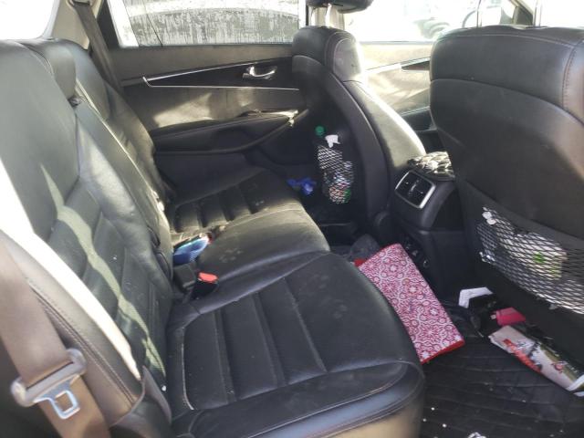 Photo 6 from auction – 2016 KIA SORENTO EX with VIN 5XYPH4A50GG158464