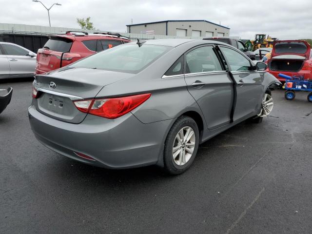Photo 4 from auction – 2013 HYUNDAI SONATA GLS with VIN 5NPEB4AC9DH633234