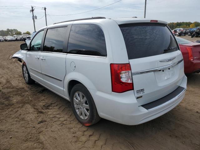 Photo 3 from auction – 2015 CHRYSLER TOWN & COU with VIN 2C4RC1BG7FR694473