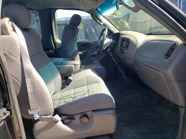 Photo 5 from auction – 2002 FORD F150 with VIN 2FTRX18W72CA98621