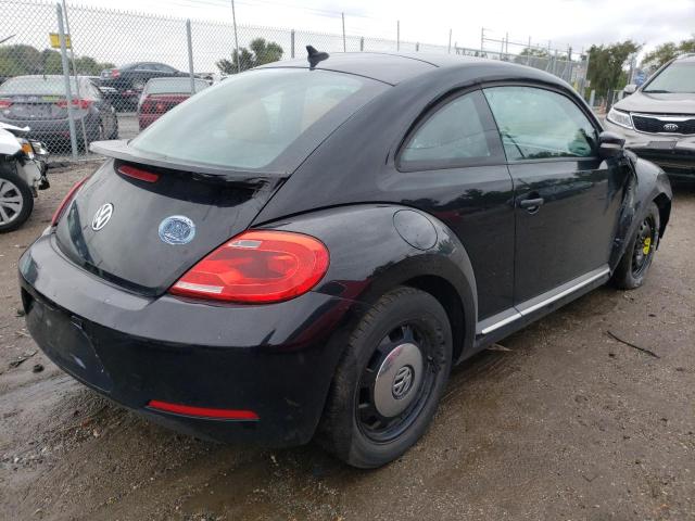 Photo 4 from auction – 2015 VOLKSWAGEN BEETLE 1.8 with VIN 3VWF17AT8FM616508