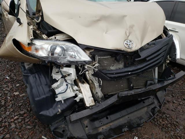 Photo 9 from auction – 2013 TOYOTA SIENNA LE with VIN 5TDKK3DC4DS354244