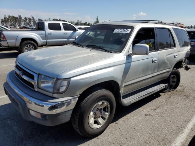 Photo 2 from auction – 1999 TOYOTA 4RUNNER SR with VIN JT3GN86R2X0096992