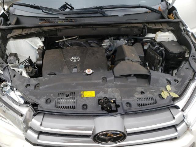 Zdjęcie 7 z aukcji – 2018 TOYOTA HIGHLANDER z VIN 5TDJZRFH6JS842920