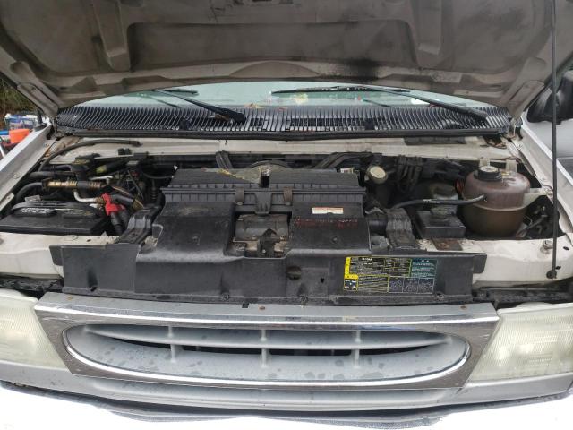 Photo 7 from auction – 2002 FORD ECONOLINE with VIN 1FBSS31F82HA44019