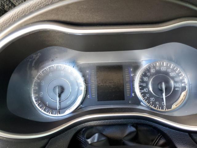Photo 8 from auction – 2015 CHRYSLER 200 LIMITE with VIN 1C3CCCAB5FN535766