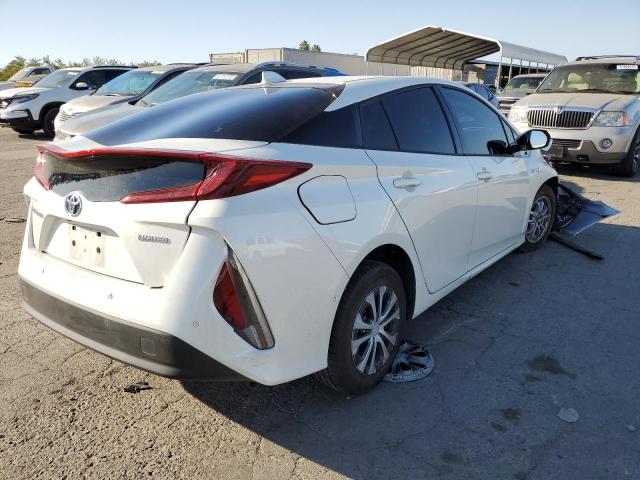 Photo 4 from auction – 2020 TOYOTA PRIUS PRIM with VIN JTDKARFP4L3136312