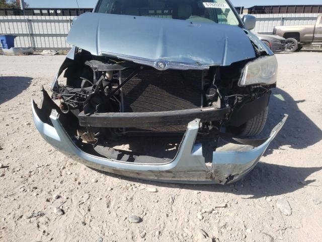 Photo 9 from auction – 2008 CHRYSLER TOWN & COU with VIN 2A8HR54P88R805543