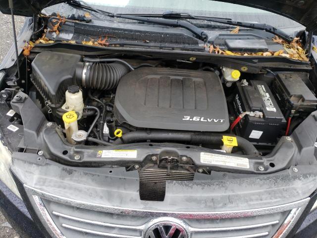 Photo 7 from auction – 2011 VOLKSWAGEN ROUTAN SE with VIN 2V4RW3DG7BR670481