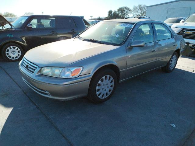 Photo 2 from auction – 2000 TOYOTA CAMRY CE with VIN JT2BG22K8Y0399968