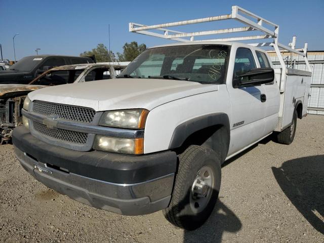 Photo 2 from auction – 2004 CHEVROLET SILVERADO with VIN 1GBHC29U04E274940