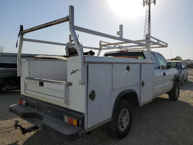 Photo 4 from auction – 2004 CHEVROLET SILVERADO with VIN 1GBHC29U04E274940