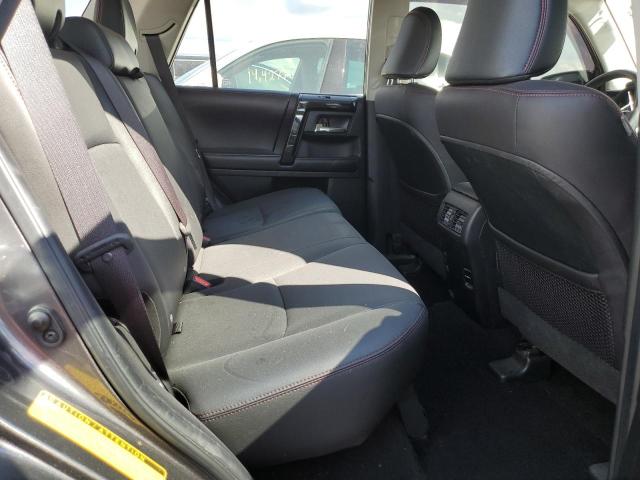 Photo 6 from auction – 2017 TOYOTA 4RUNNER SR with VIN JTEBU5JR4H5442443