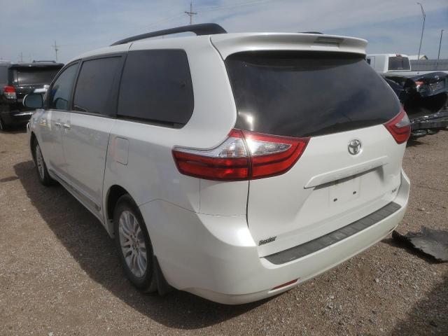 Photo 3 from auction – 2017 TOYOTA SIENNA XLE with VIN 5TDYZ3DC9HS882650