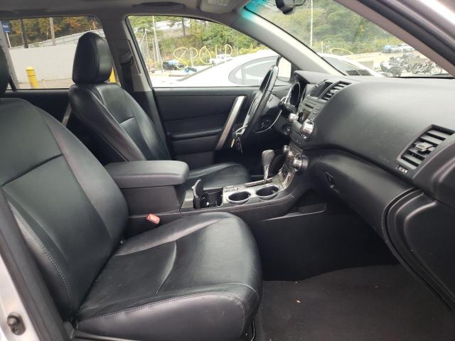 Photo 5 from auction – 2012 TOYOTA HIGHLANDER with VIN 5TDBK3EH4CS171306