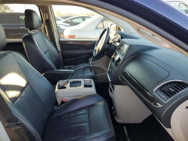 Photo 5 from auction – 2012 CHRYSLER TOWN & COU with VIN 2C4RC1BG9CR415858