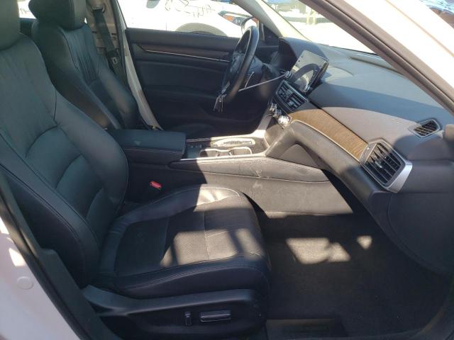 Photo 5 from auction – 2018 HONDA ACCORD EXL with VIN 1HGCV2F61JA030658