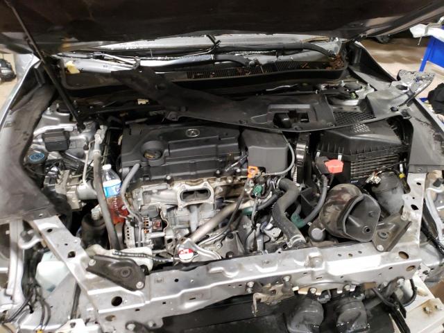 Photo 7 from auction – 2017 ACURA TLX with VIN 19UUB1F39HA003120