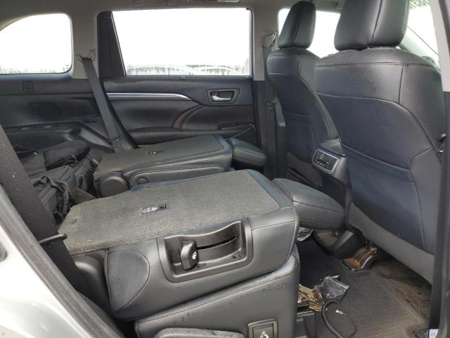 Photo 6 from auction – 2019 TOYOTA HIGHLANDER with VIN 5TDDZRFH2KS948599
