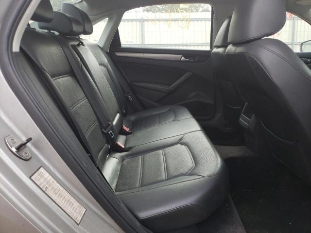 Photo 6 from auction – 2014 VOLKSWAGEN PASSAT S with VIN 1VWAT7A34EC065899