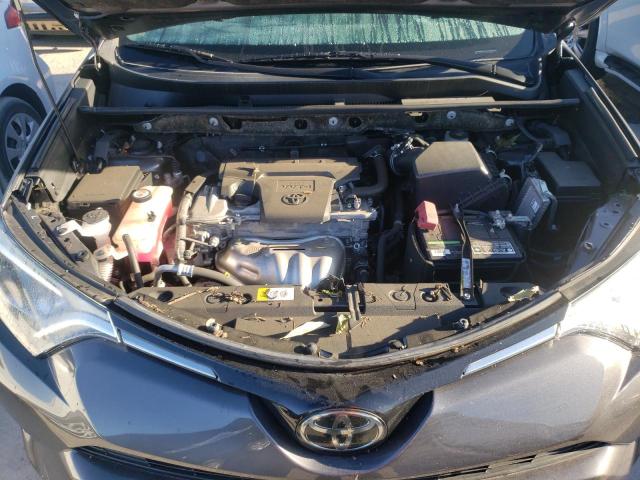 Photo 7 from auction – 2017 TOYOTA RAV4 LE with VIN JTMZFREV6HJ145600