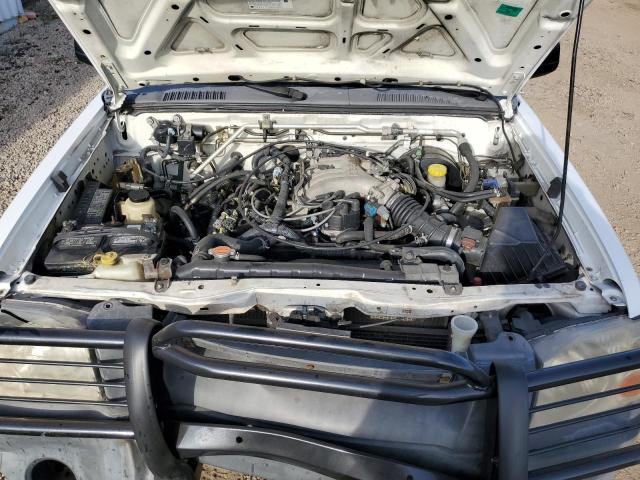 Photo 7 from auction – 2001 NISSAN FRONTIER C with VIN 1N6ED27T61C351157
