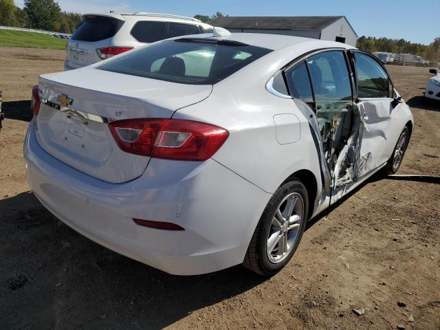Photo 4 from auction – 2017 CHEVROLET CRUZE LT with VIN 3G1BE5SM0HS566566